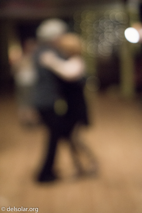 ILCE-6000  --  35 mm  --  E 35mm F1.8 OSS  