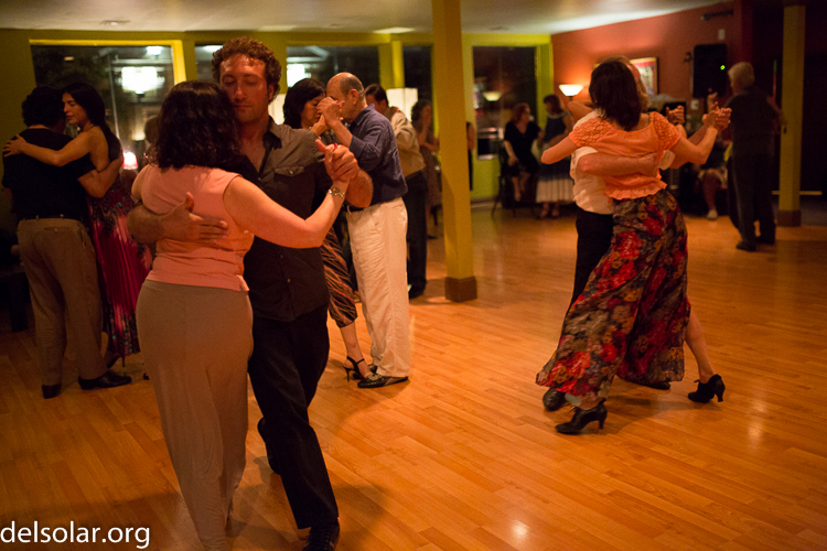 Canon EOS 5D Mark III  --  35 mm  --  35mm  