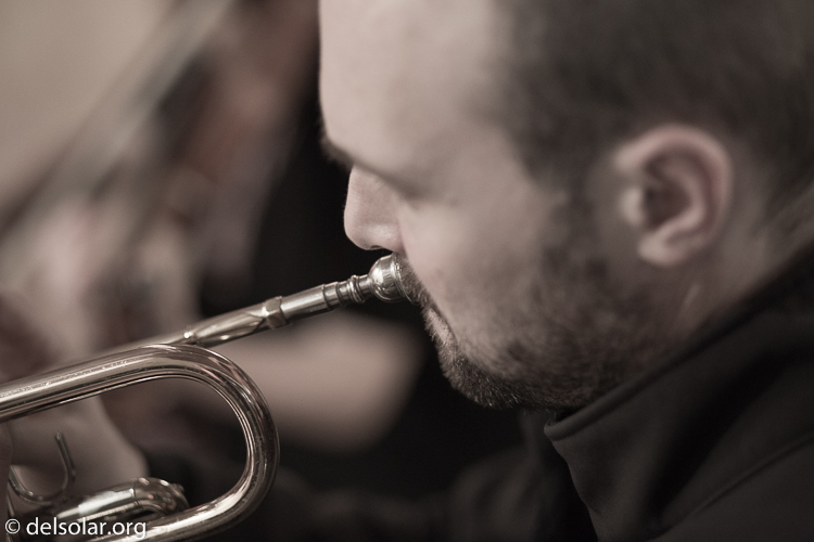 Canon EOS 5D Mark III  --  85 mm  --  EF85mm f/1.8 USM  