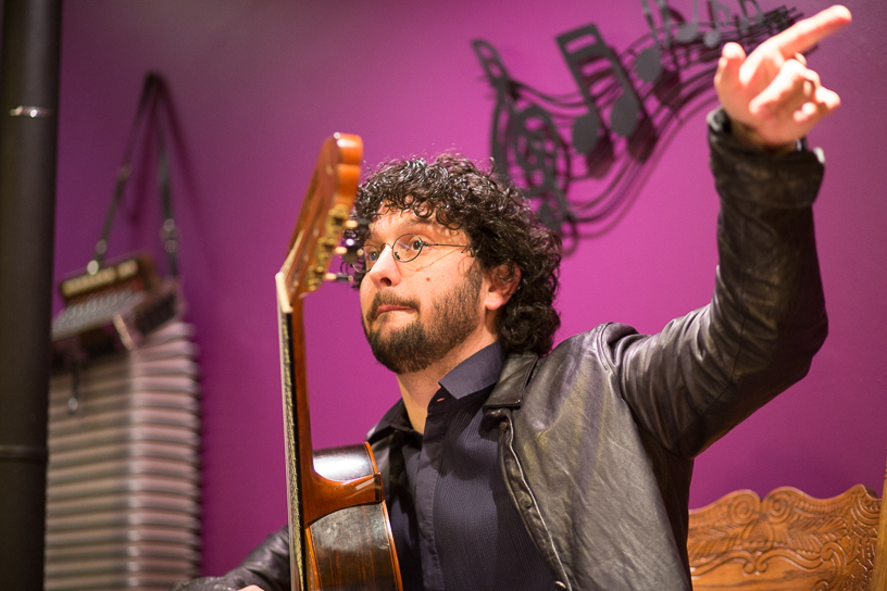 Canon EOS 5D Mark III - EF85mm f/1.8 USM