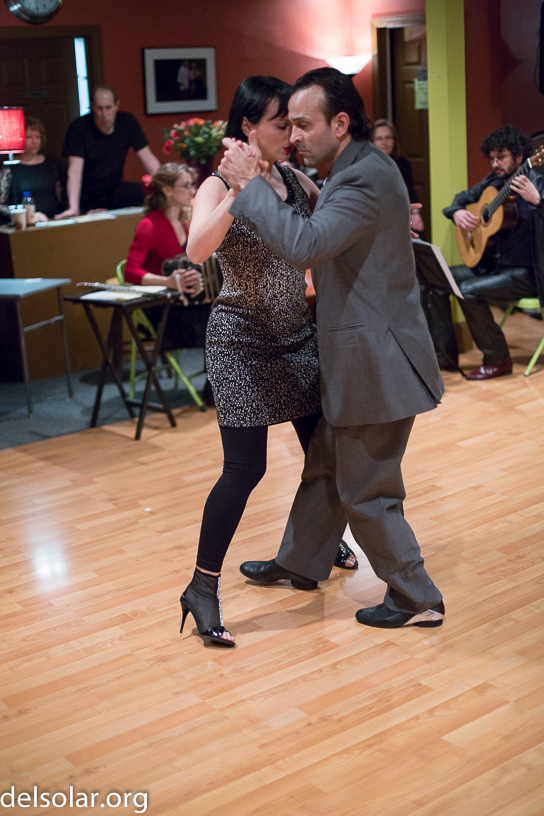 Canon EOS 5D Mark III - EF50mm f/1.4 USM