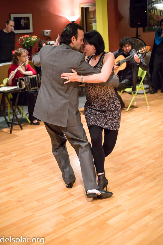 Canon EOS 5D Mark III - EF50mm f/1.4 USM