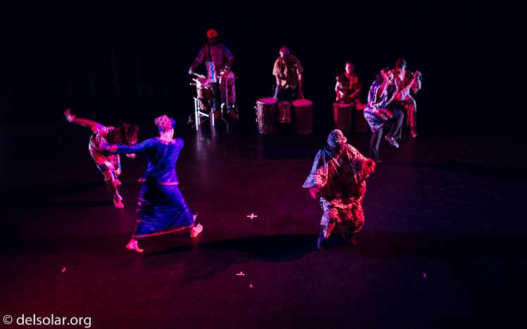 Canon EOS 5D Mark III  --  35 mm  --  35mm  