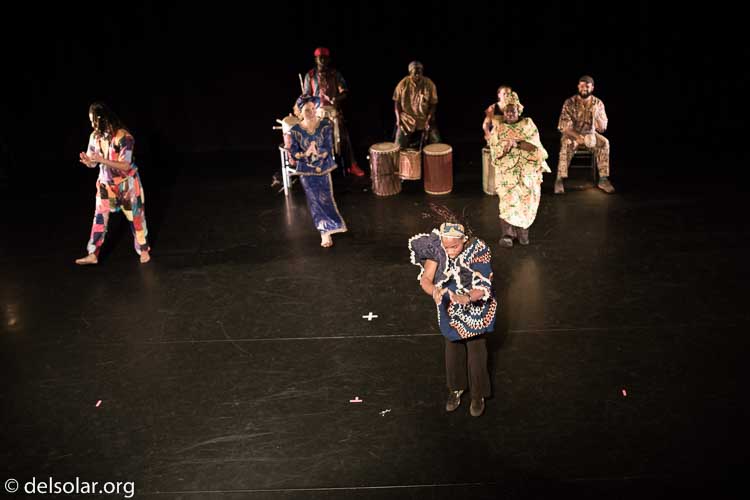 Canon EOS 5D Mark III  --  35 mm  --  35mm  