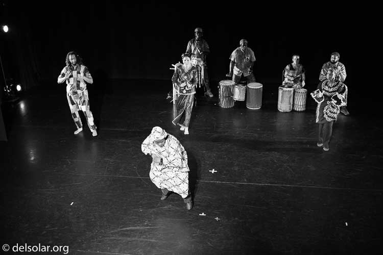 Canon EOS 5D Mark III  --  35 mm  --  35mm  