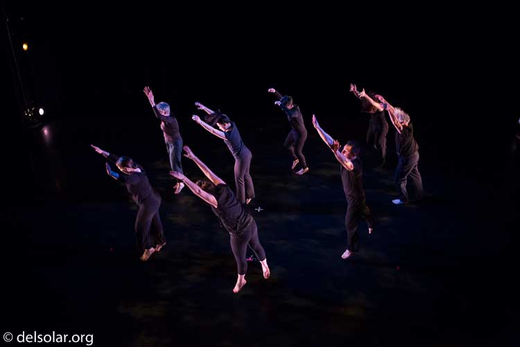 Canon EOS 5D Mark III  --  35 mm  --  35mm  