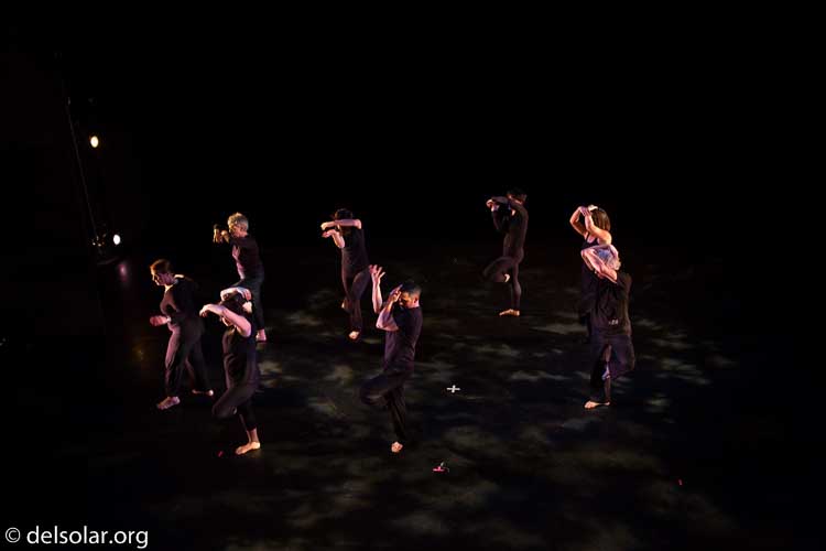 Canon EOS 5D Mark III  --  35 mm  --  35mm  