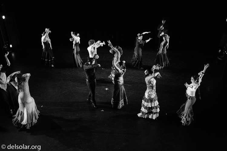 Canon EOS 5D Mark III  --  35 mm  --  35mm  