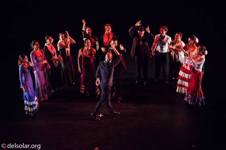 Canon EOS 5D Mark II  --  50 mm  --  EF50mm f/1.4 USM  