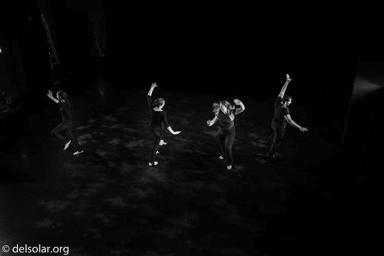 Canon EOS 5D Mark III  --  35 mm  --  35mm  