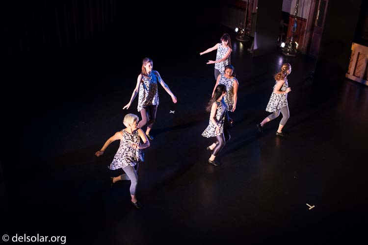 Canon EOS 5D Mark III  --  35 mm  --  35mm  