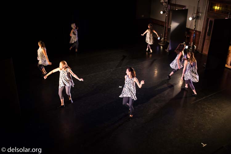 Canon EOS 5D Mark III  --  35 mm  --  35mm  