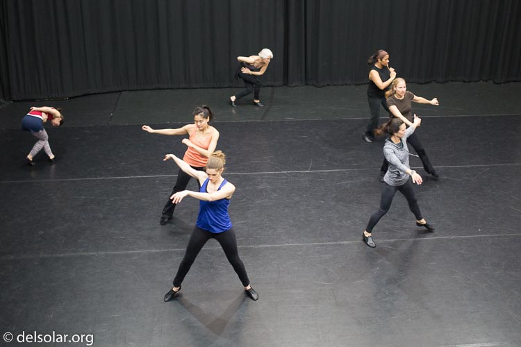 Canon EOS 5D Mark III  --  35 mm  --  35mm  