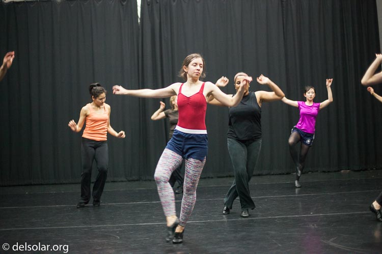 Canon EOS 5D Mark II  --  50 mm  --  EF50mm f/1.4 USM  