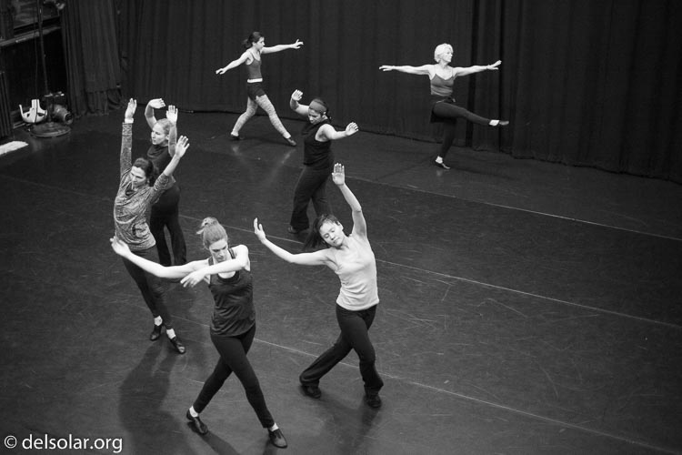 Canon EOS 5D Mark II  --  50 mm  --  EF50mm f/1.4 USM  